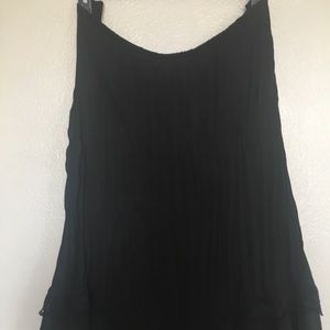 Beautiful black skirt (Robbie Bee)